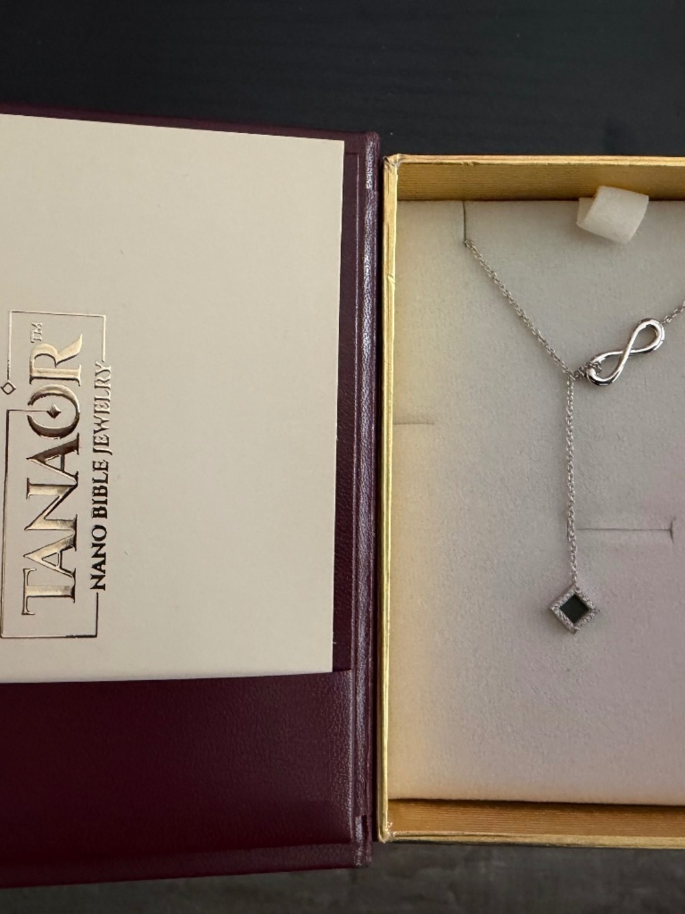 Tanaor 14K SOLID GOLD INFINITY NECKLACE w/DIAMONDs